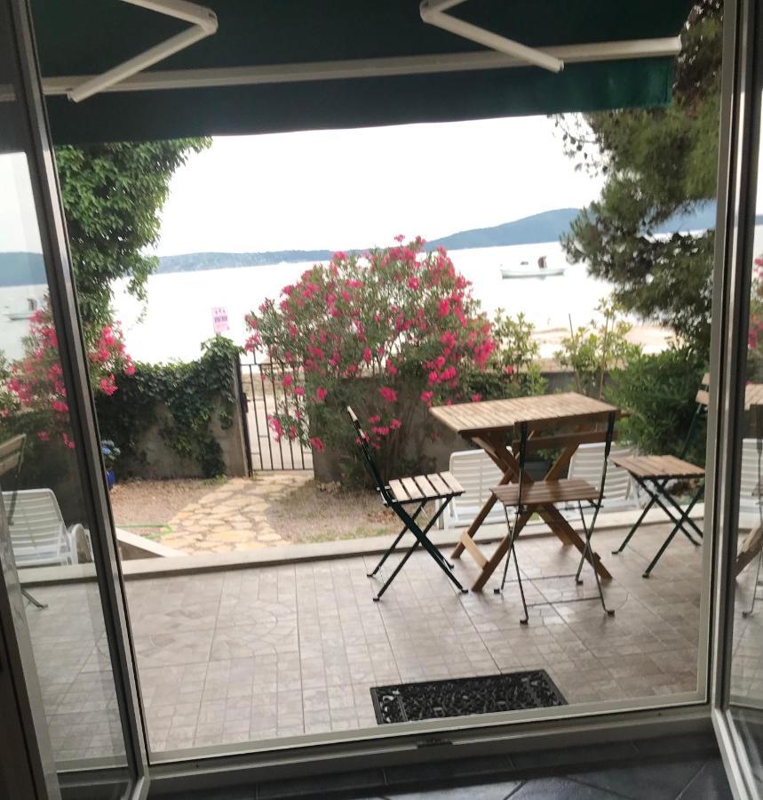 Mare Apartment *